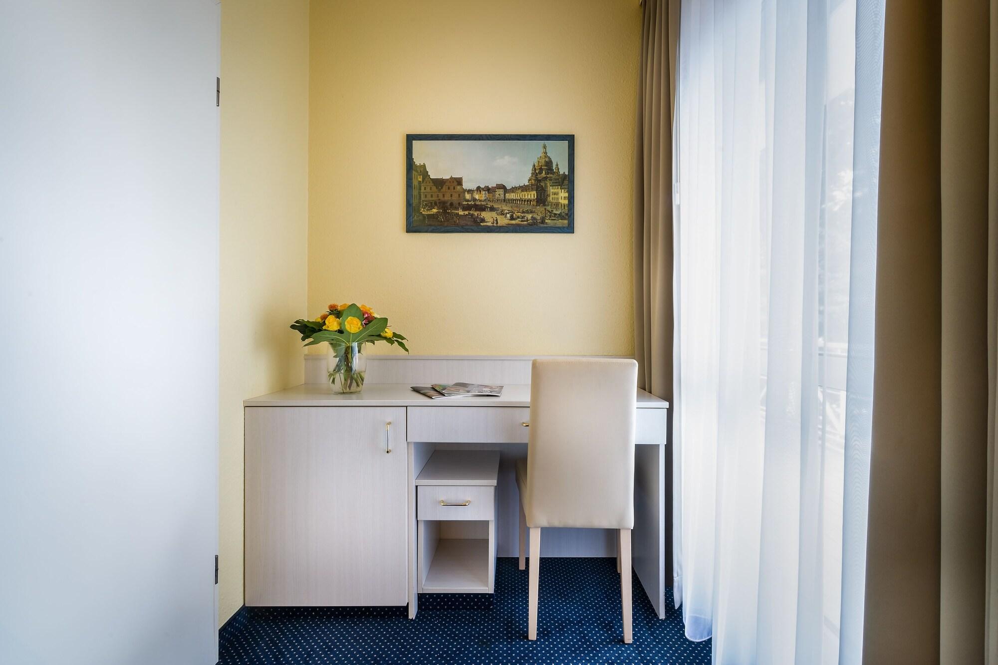 Scope Hotel Dresden Airport Extérieur photo