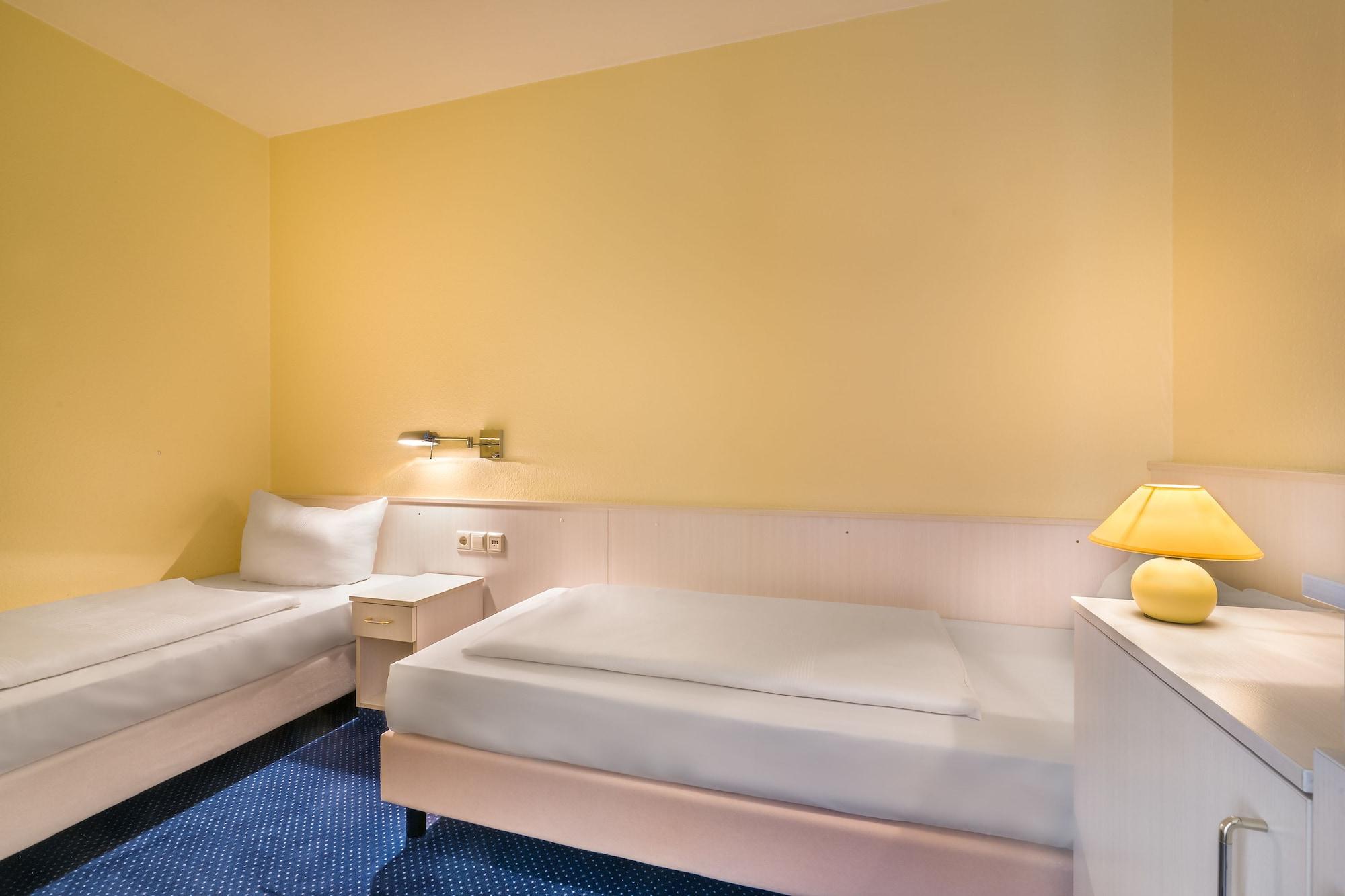 Scope Hotel Dresden Airport Extérieur photo